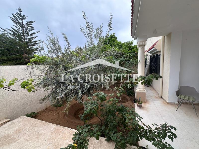 Villa S+3 à Gammarth Village ZVL1689