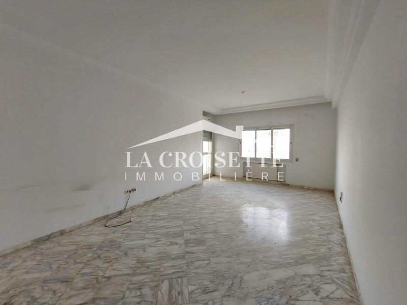 Appartement S+2 meublé à La Marsa MAL1552