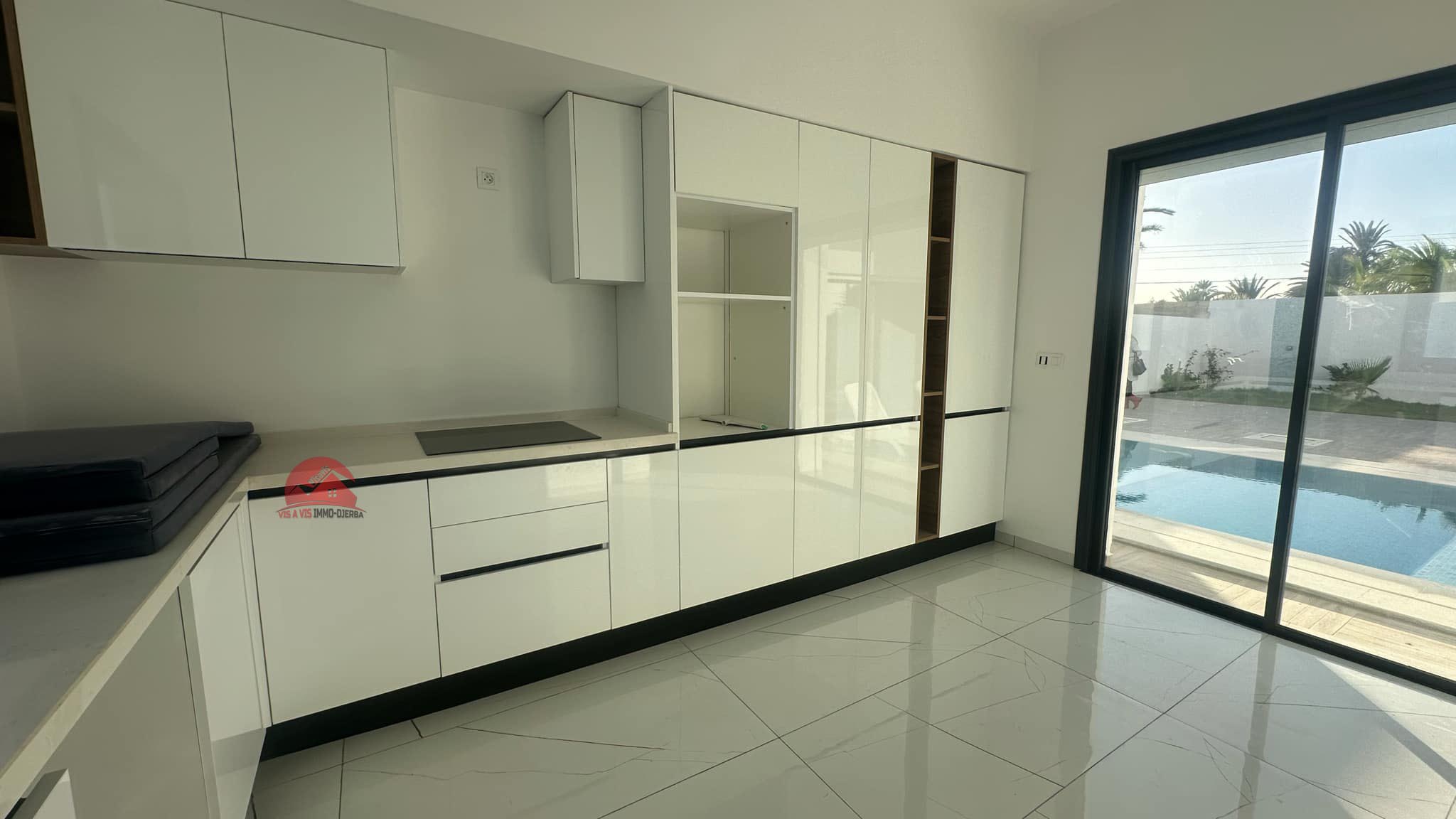 82aca9c2-0fc0-43d8-ad38-047ff8842229