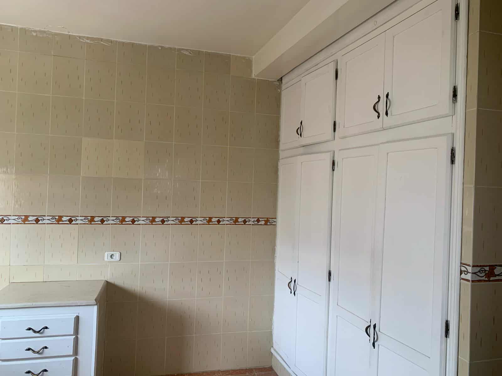 f01b5ce3-3e99-4536-a128-b99974adfc4a