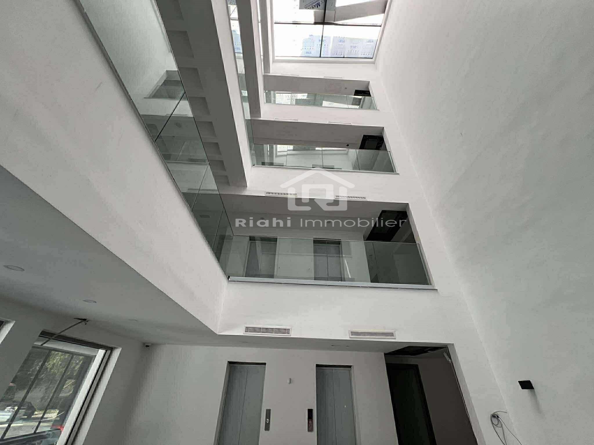 392e9cdf-2dff-4026-937a-3798c437a2d8