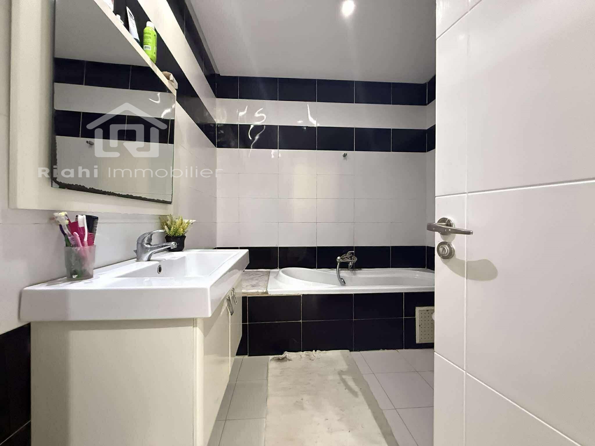 75acfac6-2d26-426e-a7b4-a50697134008