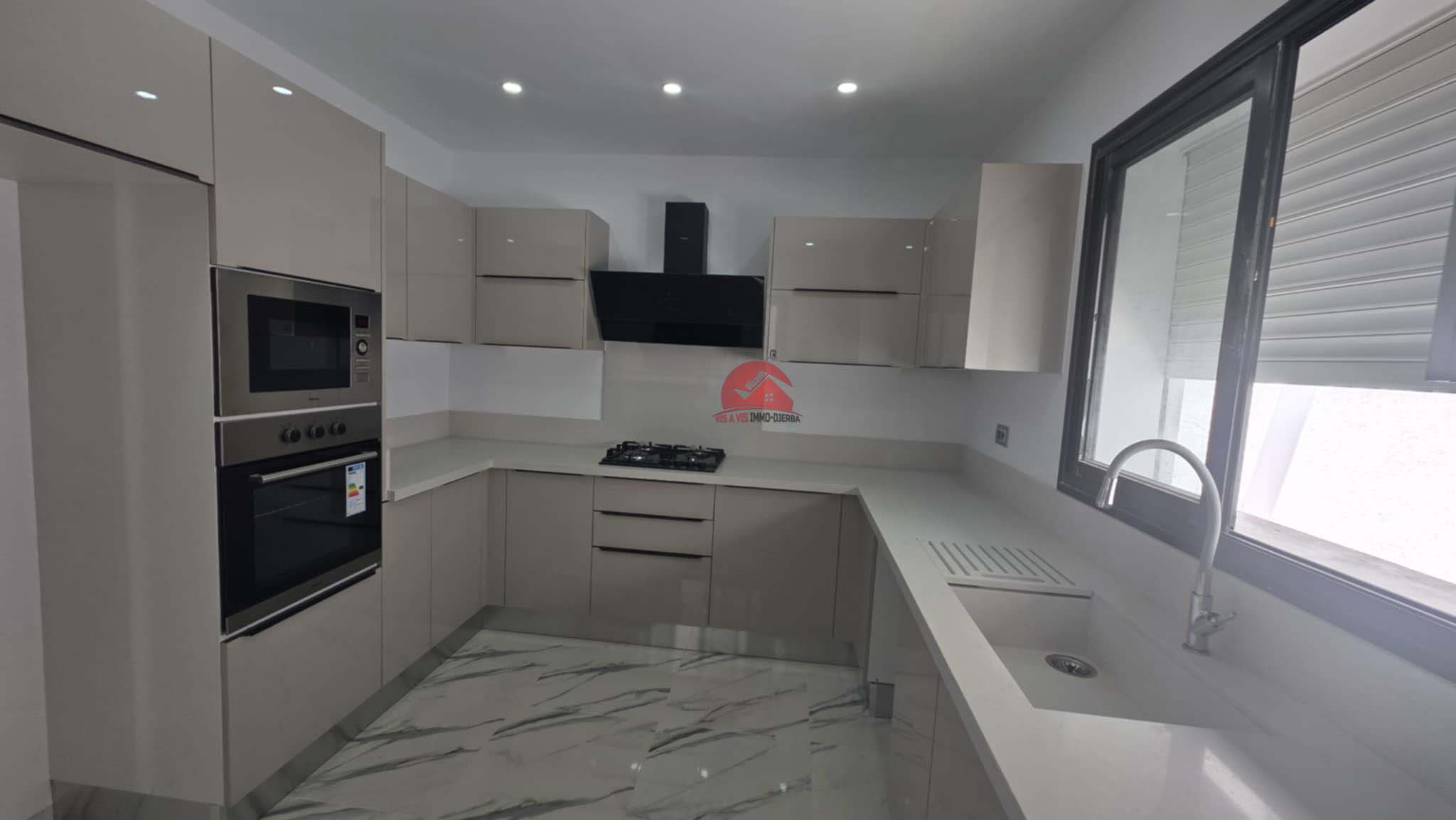 86afe92c-44f9-4848-9964-c4e568f63ad7