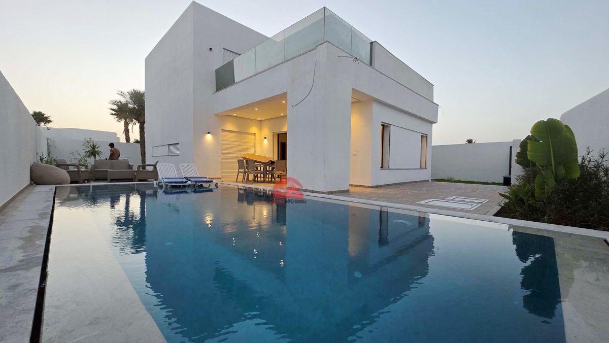 VILLA NEUVE À VENDRE À LA ZONE TOURISTIQUE MEZRAYA ZA – RÉF V640
